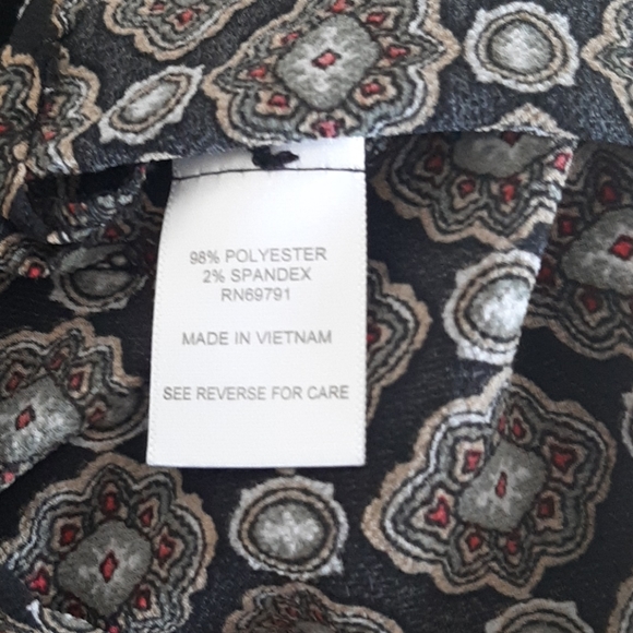 Dress Barn Paisley long sleeve blouse - Picture 7 of 7